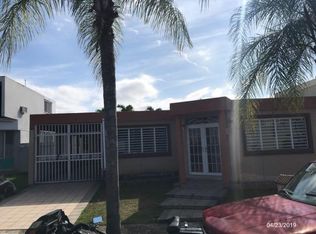 F8 Camino Del Chalet, Bayamon, PR 00961