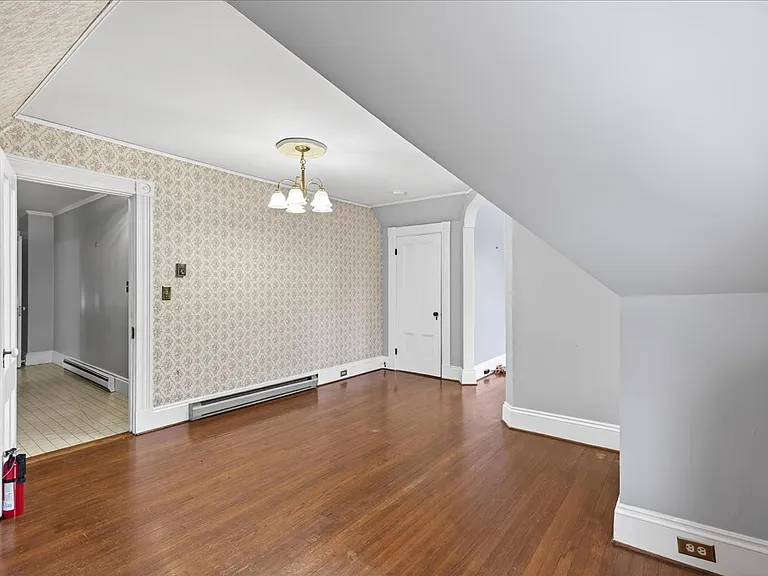 31 Franklin St #C — Photo 28