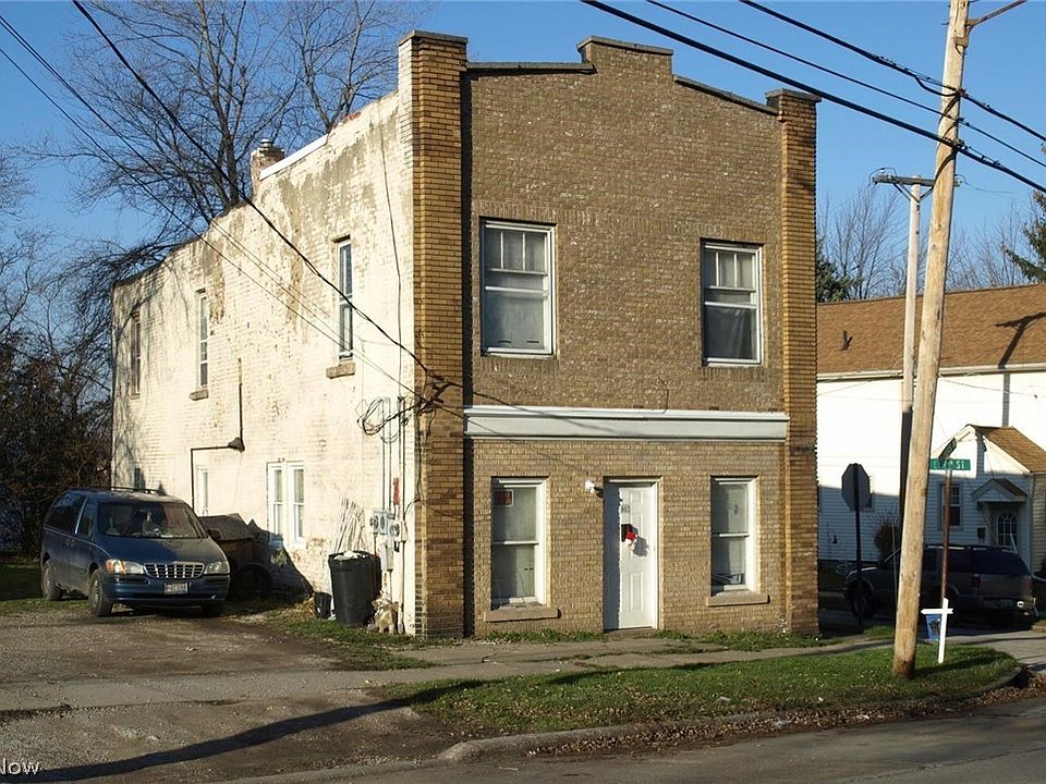 1st image of 903 Columbus Ave