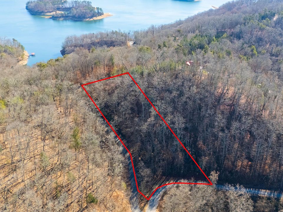1st image of 919 Sparrow Way