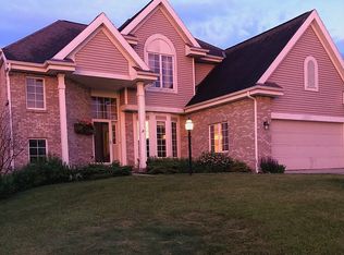 310 Oakmont St, Oregon, WI 53575