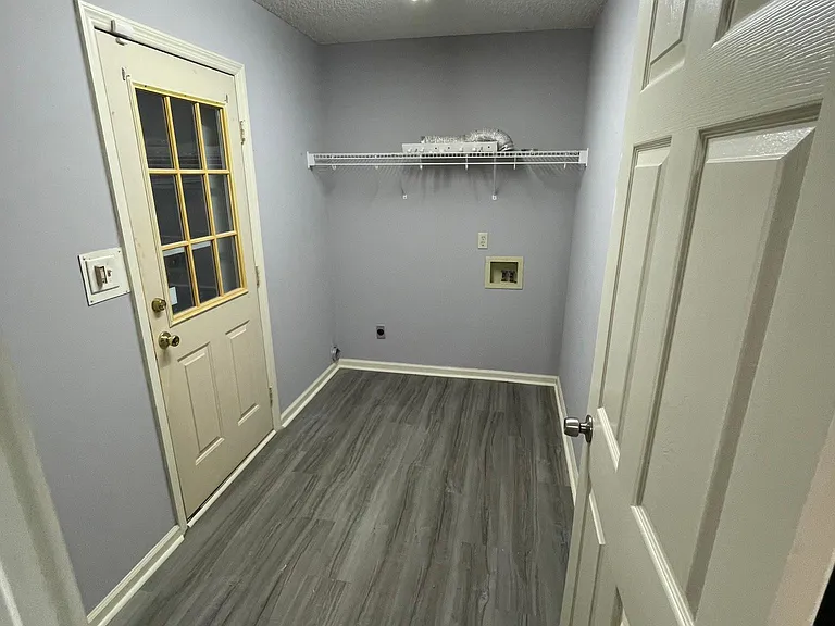 4022 Foxridge Ln — Photo 4