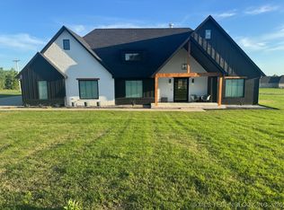 1583 E Clara Ct, Fort Gibson, OK 74434