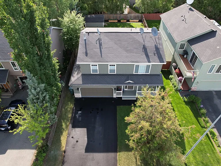 7112 Redhawk Cir — Photo 3