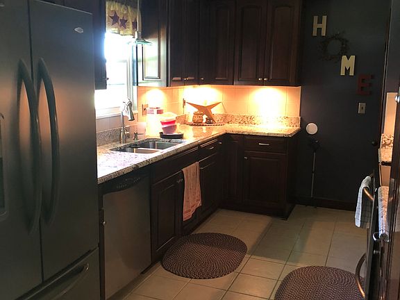 3rd image of 1594 Township Road 216
