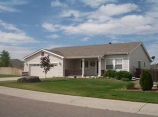 5489 S Shawnee Way, Aurora, CO 80015