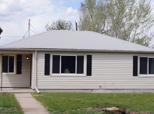 1715 Hanover St, Aurora, CO 80010