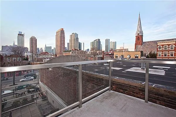 Sold by Space Marketing Shop | media 17