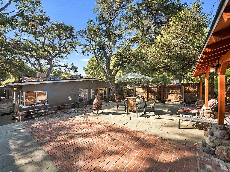 15353 Iron Canyon Rd — Photo 4