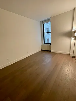 Rented by NY Living Solutions | media 16