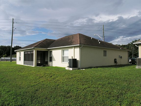 3rd image of 4596 Hannah Ln
