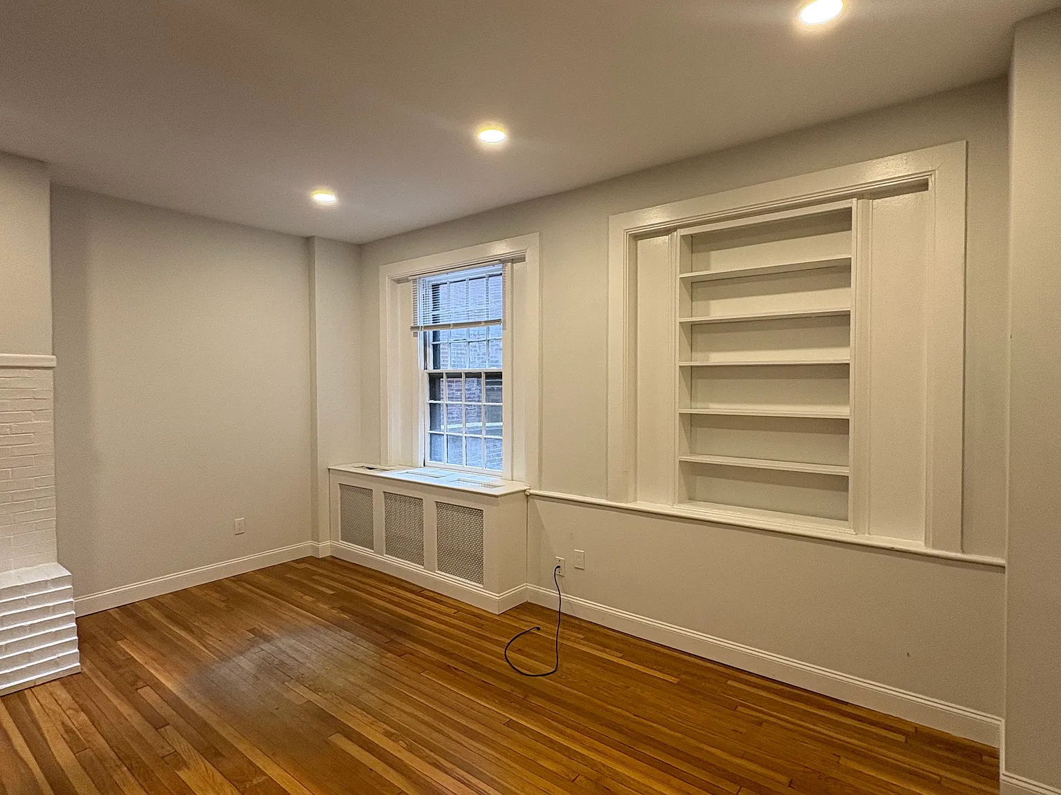 Studio, 800 sqft, $2,850 — Photo 2
