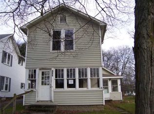 133 S Franklin St, Cochranton, PA 16314
