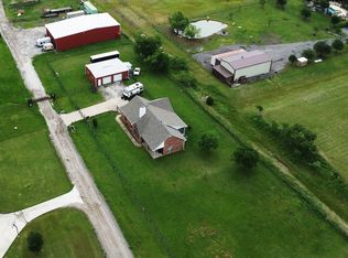 6005 Hawkeye Rd, Krum, TX 76249