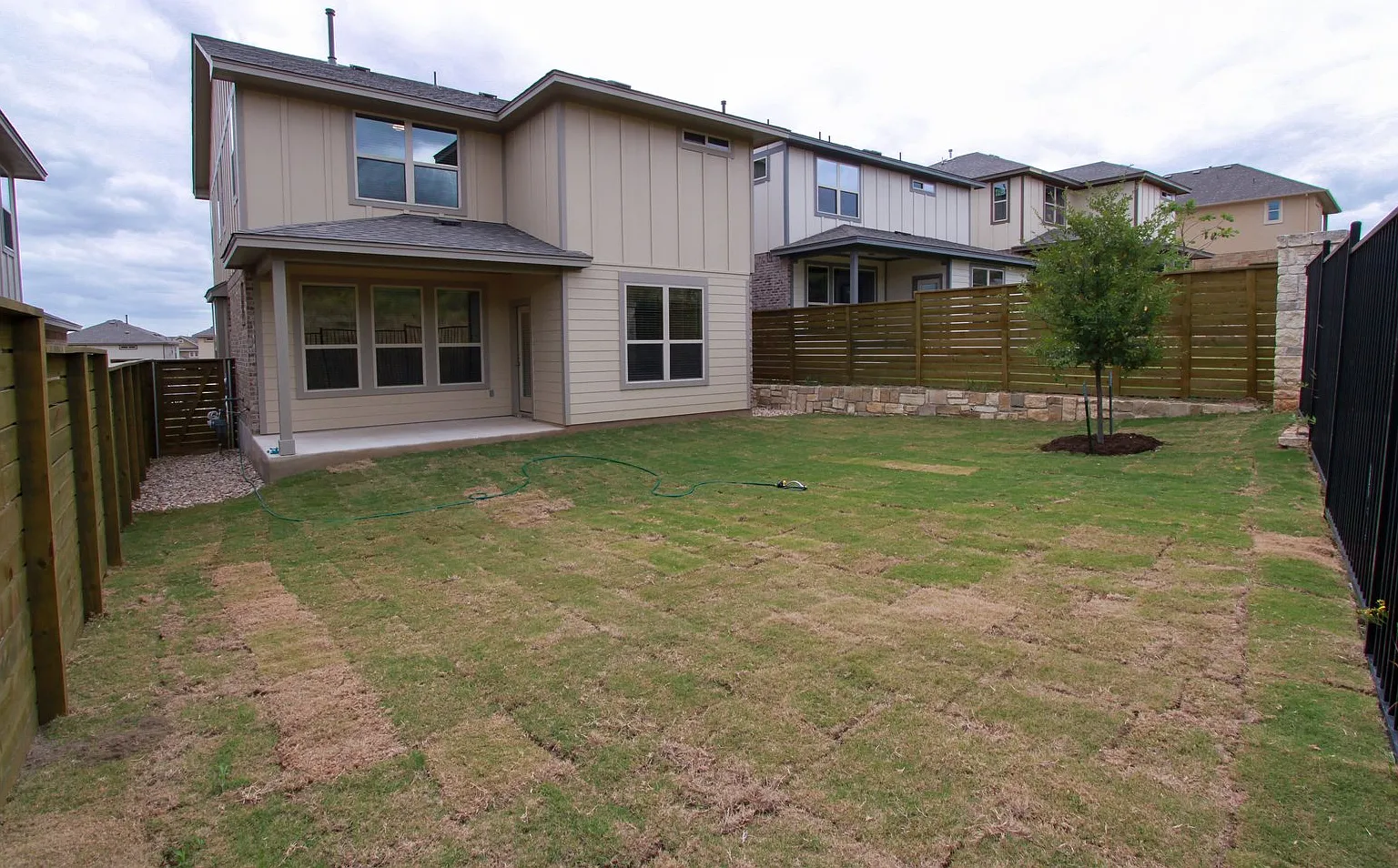 3651 Sandy Brook Dr — Photo 3
