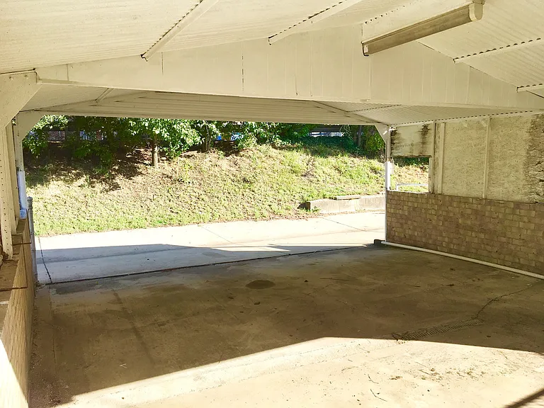 7226 Bridgewood Dr — Photo 12