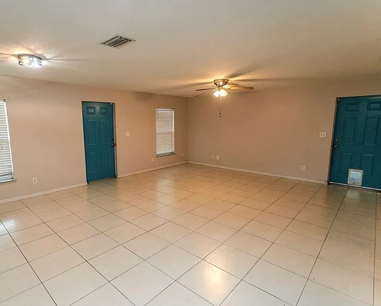2 bed, 1000 sqft, $1,675 — Photo 4