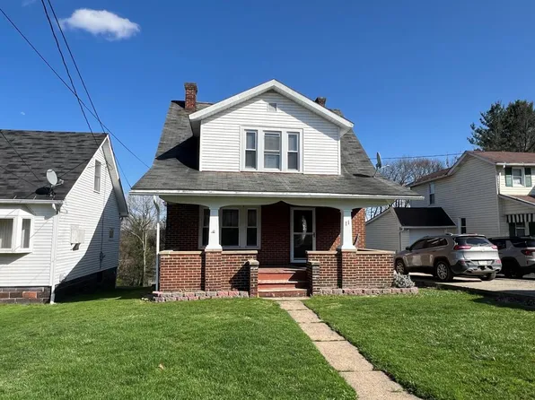 11 Rich St, Oil City, PA 16301