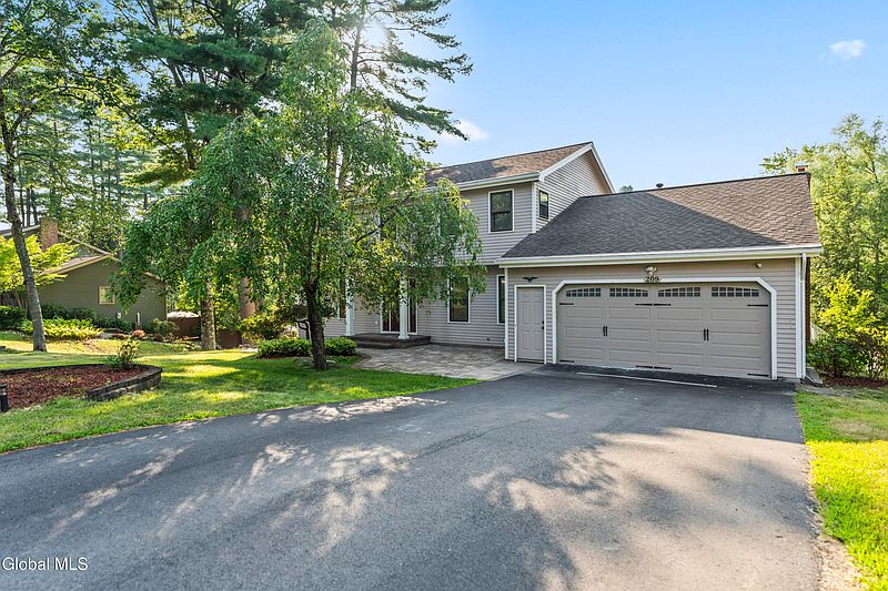 2nd image of 209 Tamar Drive