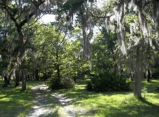 377 SW Boyle Loop, Fort White, FL 32038