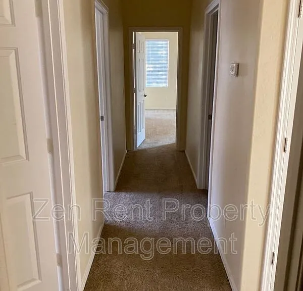 4569 E Sundance Ave — Photo 7