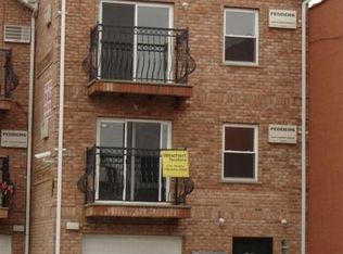 7420 Rockaway Blvd, Woodhaven, NY 11421