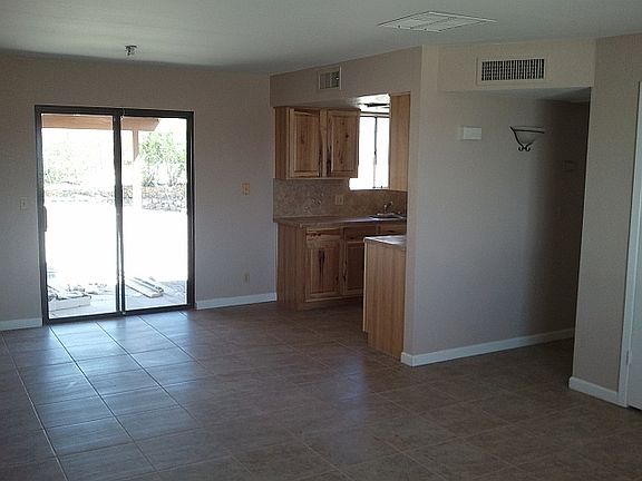 2nd image of 2065 Bombay Dr