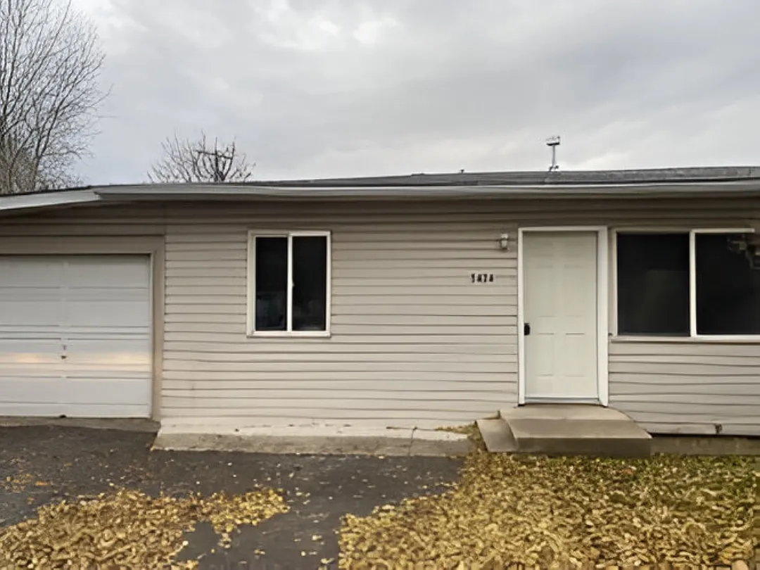 2 bed, 600 sqft, $1,325 — Photo 1