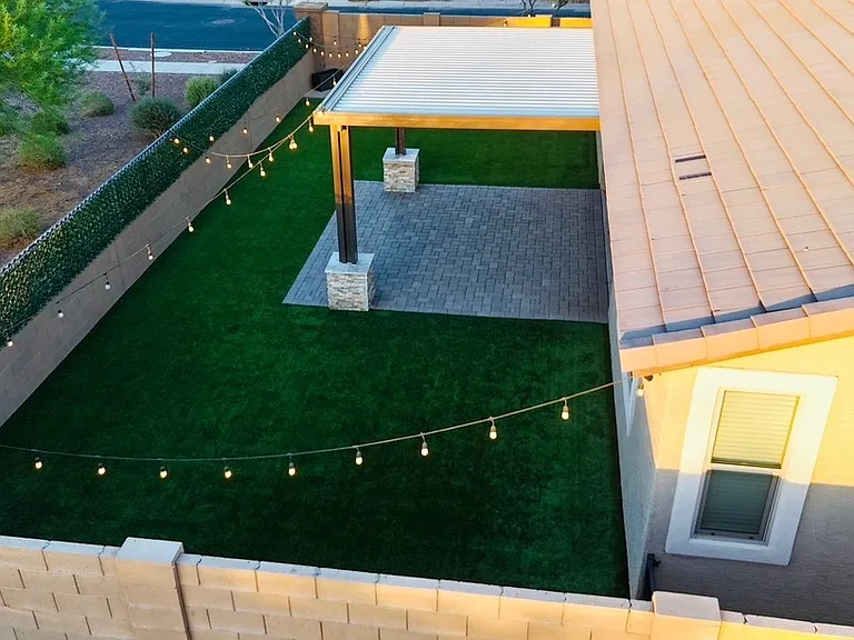 17650 W Hedgehog Pl — Photo 2