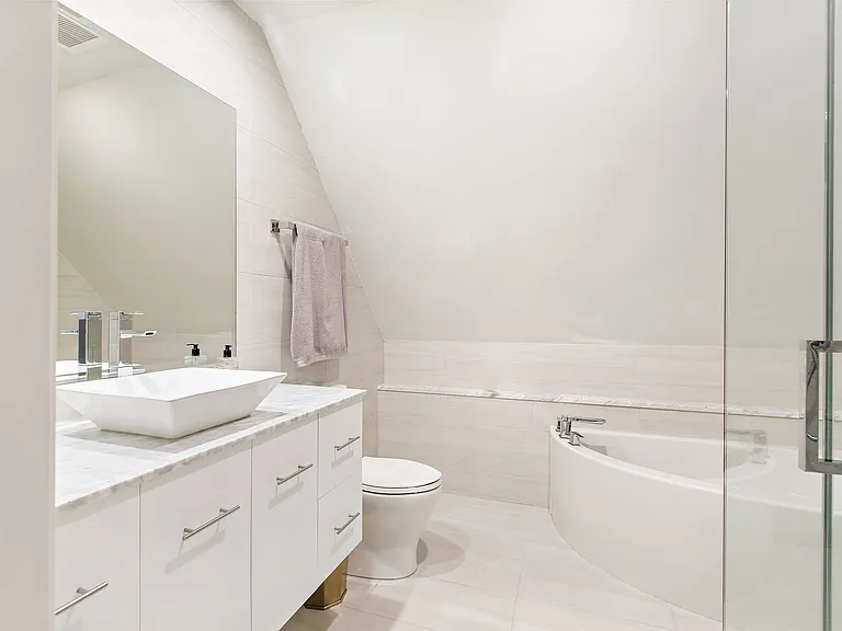 285 W Westminster — Photo 27
