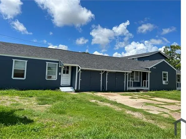 527 W 8th St, Freeport, TX