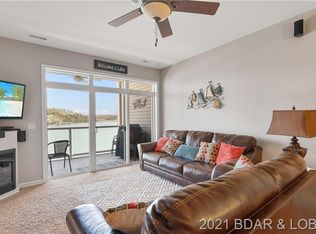 730 Flame Dr UNIT 3B, Camdenton, MO 65020