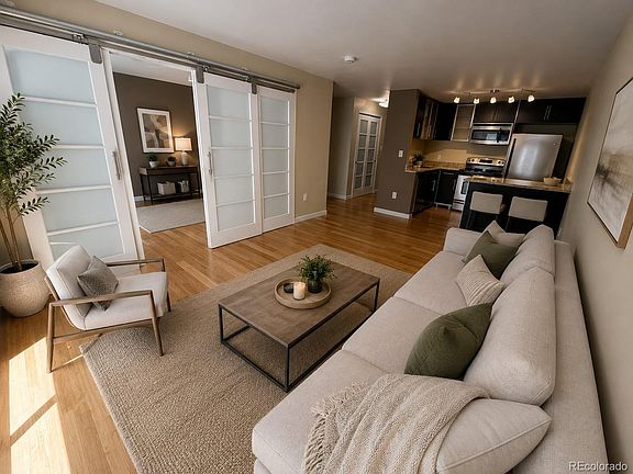 4th image of 1032 N Clarkson Street #208