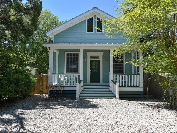 126 Coach Wagoner Blvd, Eastpoint, FL 32320