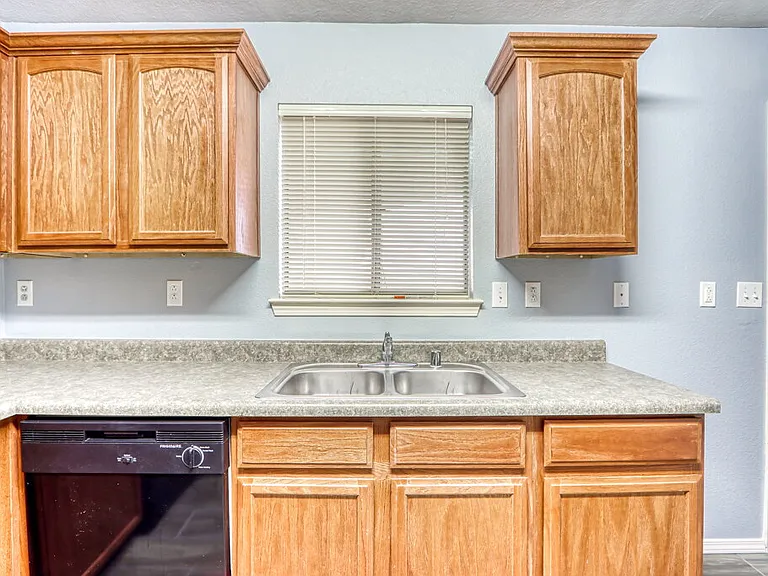 14313 Gil Reyes Dr #C — Photo 17