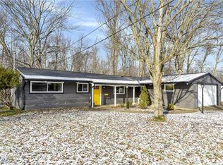 2526 Forest Pkwy, Westlake, OH 44145