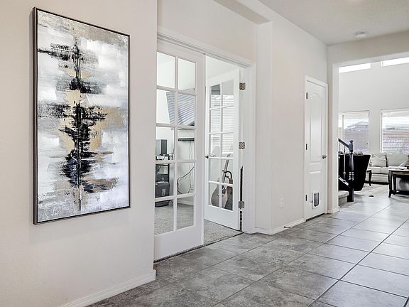 3rd image of 6709 Nueva Piedra St NW