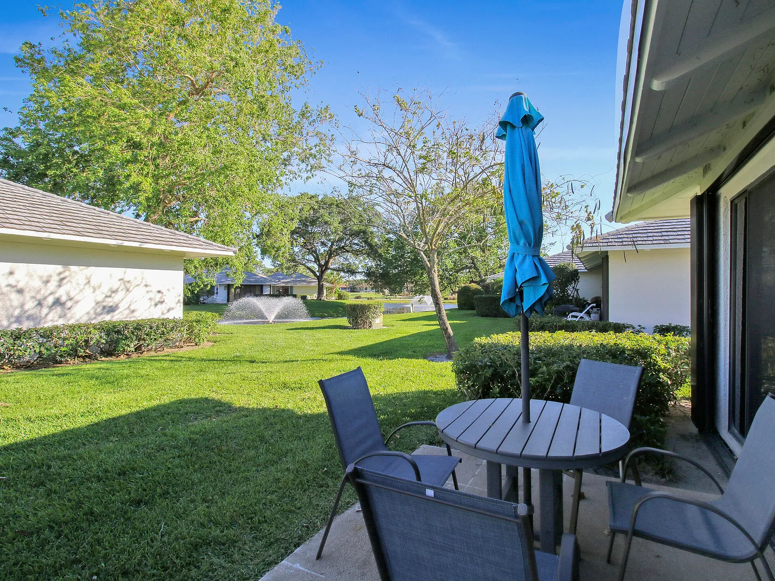 2 bed, 2.0 bath, 1135 sqft, $9,000 — Photo 1