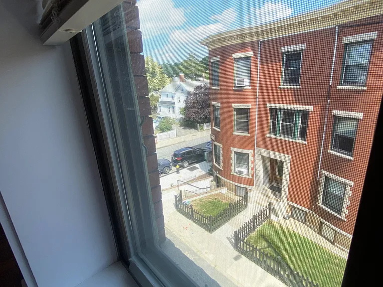 11 Seaverns Ave #11-3R — Photo 20
