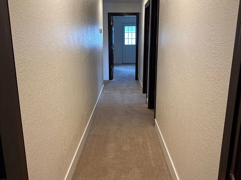 1317 Lexington Rd — Photo 15