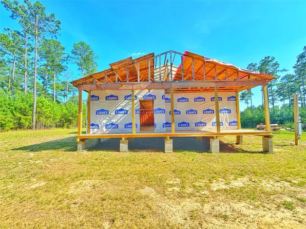 2230 County Road 157, Palestine, TX 75801