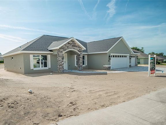 3rd image of 6595 SW 179th Court Rd