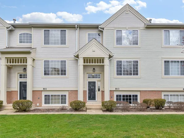 813 Pheasant Trl, Saint Charles, IL 60174