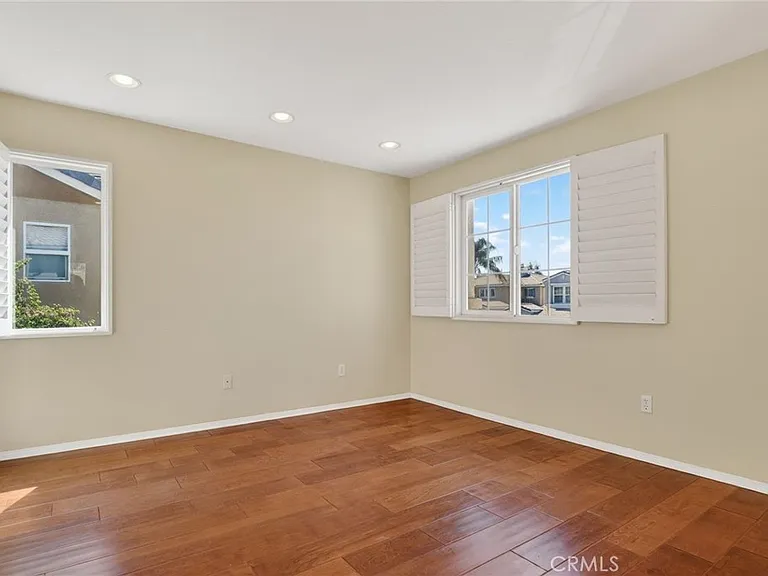 20543 Pesaro Way — Photo 44