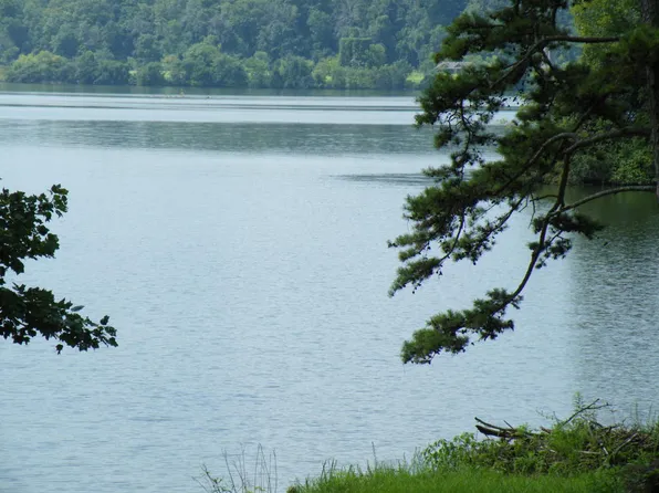 Jones Bend Rd, Louisville, TN 37777