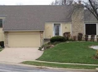 14642 W 85th Ter, Lenexa, KS 66215