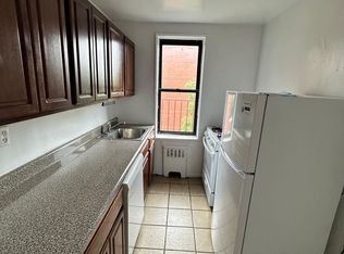 13928 87th Rd FLOOR 3, Jamaica, NY 11435