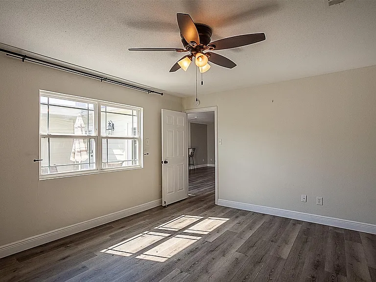 1171 Park Meadow Dr — Photo 18