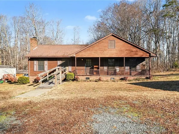 2141 Phibbs Rd, Elon, NC 27244