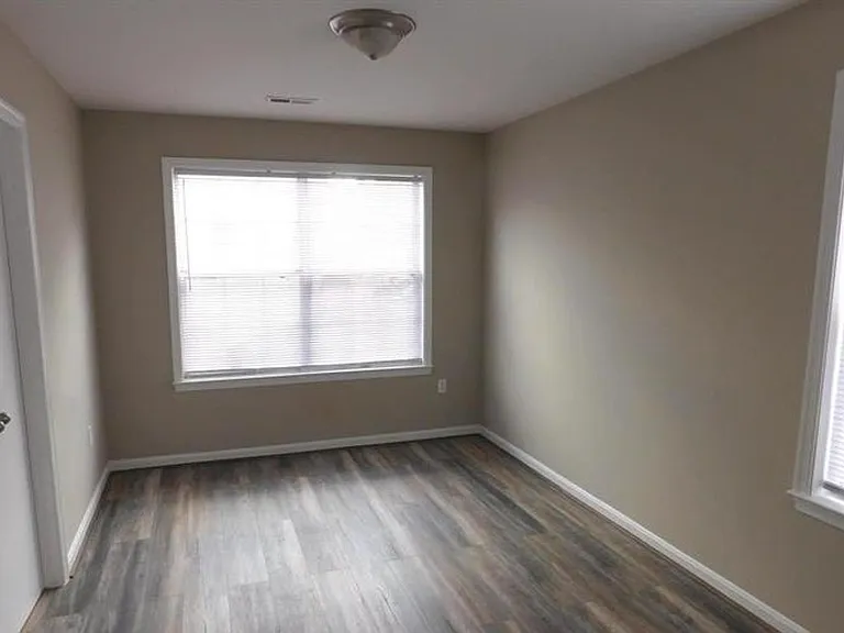 100 Mayfair Pl #169 — Photo 5